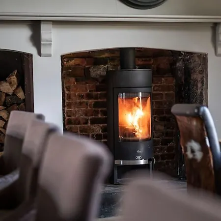 Georgian Country House -Panoramic Views -Sleeps 12 Ruthin Exterior photo