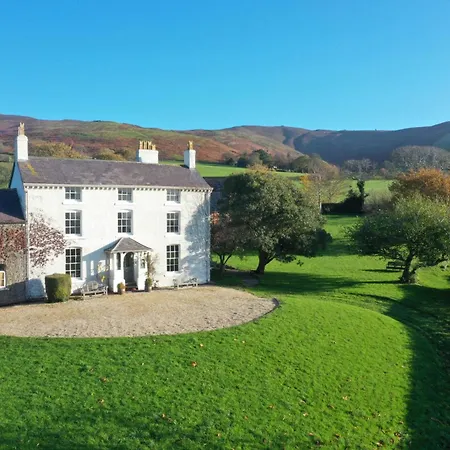 Georgian Country House -Panoramic Views -Sleeps 12 Ruthin Exterior photo