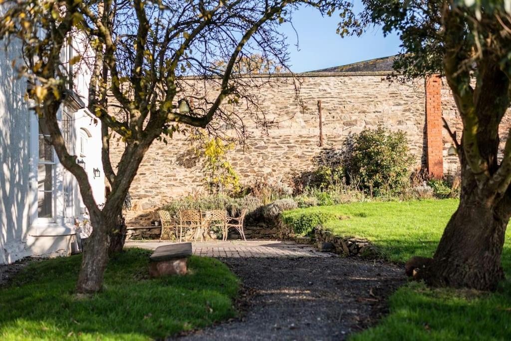 Georgian -panoramic Views -sleeps 12 * Ruthin